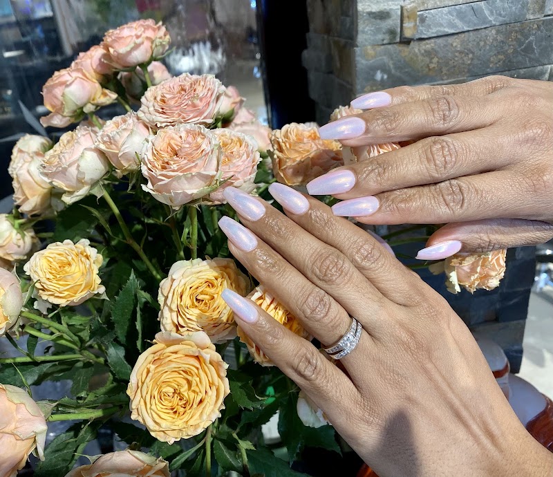 Bella Nail Spa