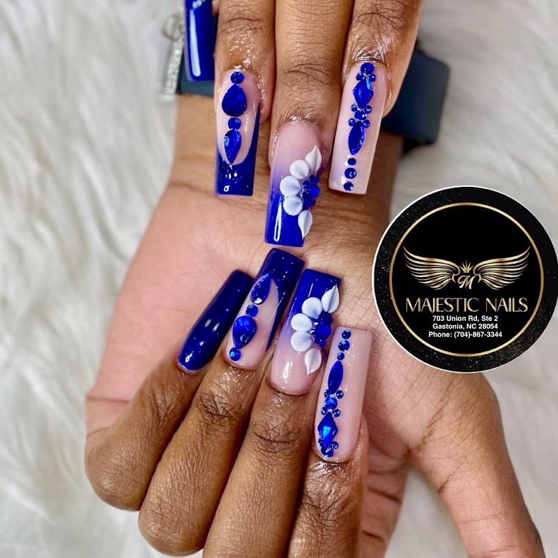Majestic Nails