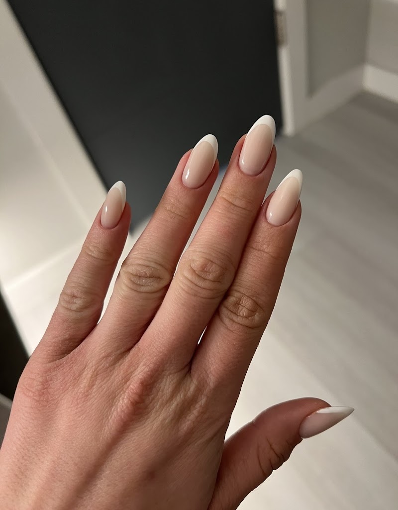 EUROPEAN NAIL STUDIO