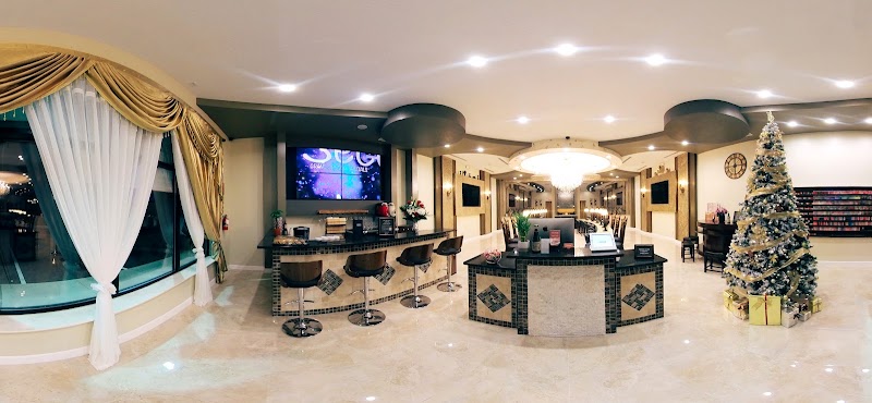 Elodie | The Nail Lounge